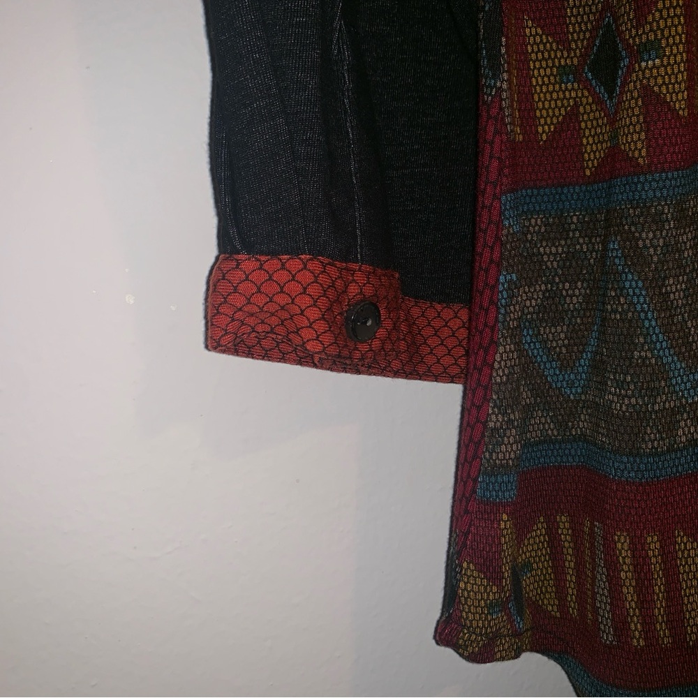 Multicolor Patterned Button Down - Picture 5 of 5